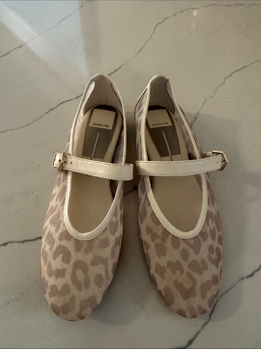 7.5 Dolce Vita Tan Leopard-Print Mary Jane Flats with Gold Buckle in